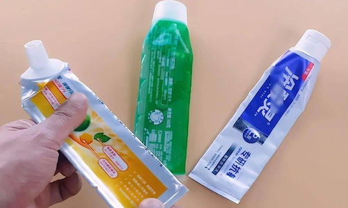 空牙膏皮别急着扔，巧手剪几刀，省下全年清洁开销！